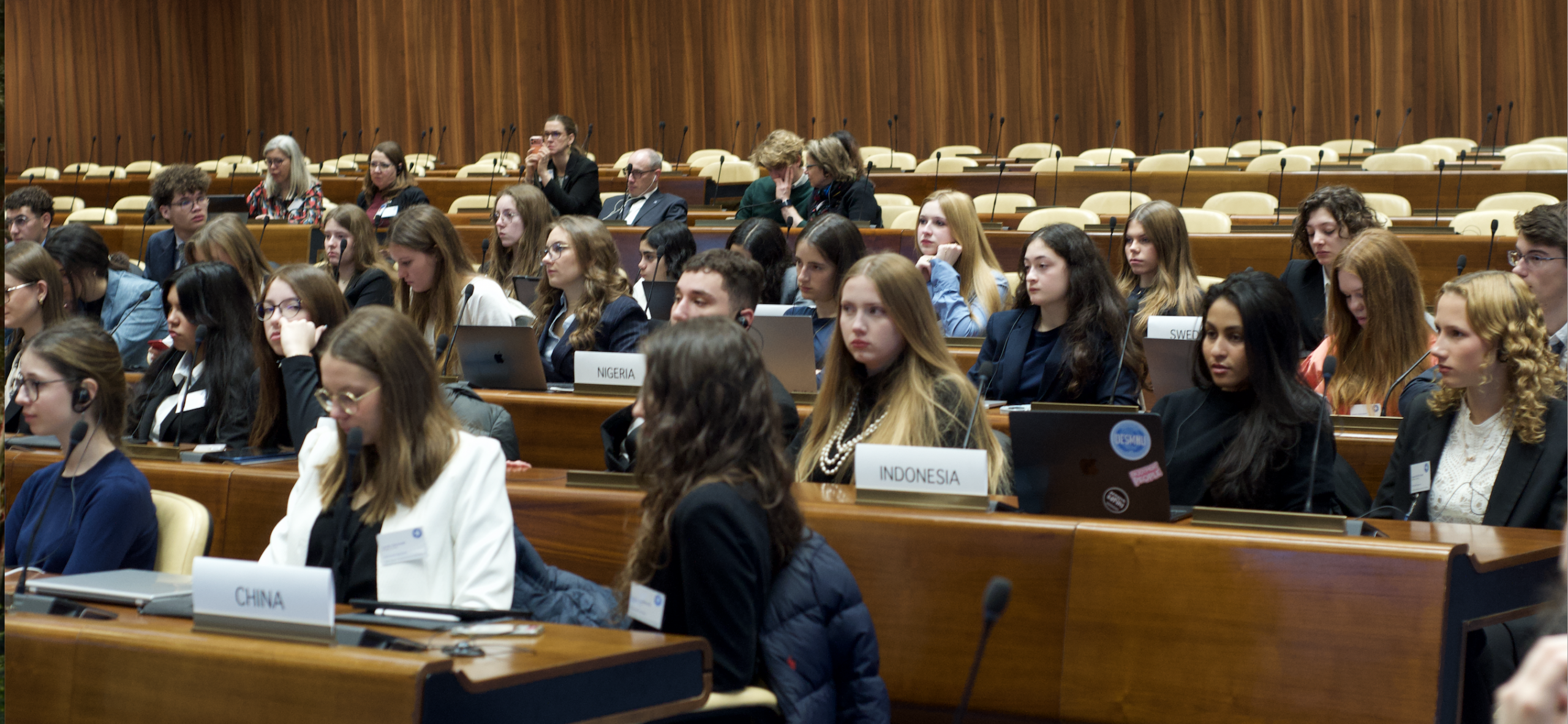 L’organisation mondiale de la santé: cadre de coopération ou obstacle à la souveraineté nationale ?
