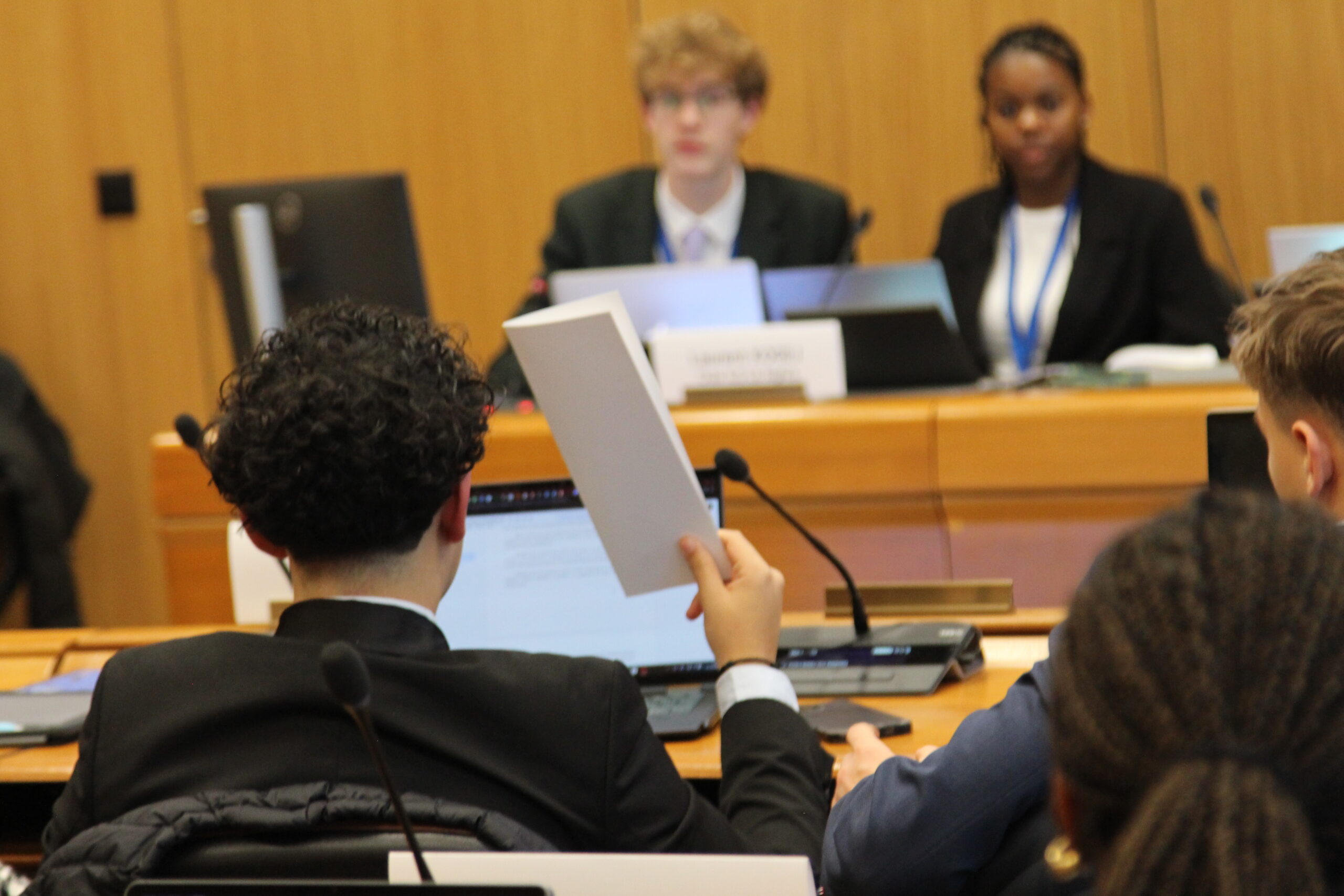 DROITS DU TRAVAIL – Des frontières brouillées